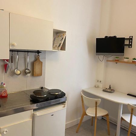 Studio Centre Ville Avec Ascenseur 3Min Des Thermes Aix-les-Bains Exterior foto