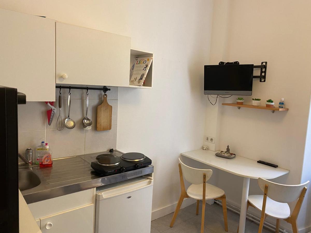 Studio Centre Ville Avec Ascenseur 3Min Des Thermes Aix-les-Bains Exterior foto